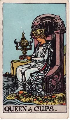 聖杯王后 Queen of Cups