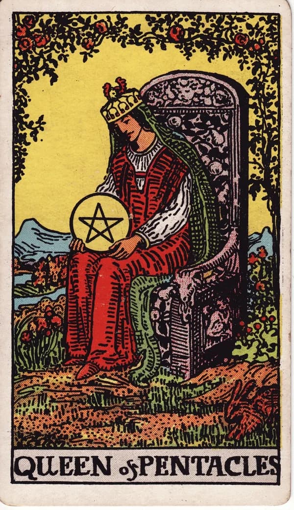 錢幣王后 Queen of Pentacles 塔羅牌